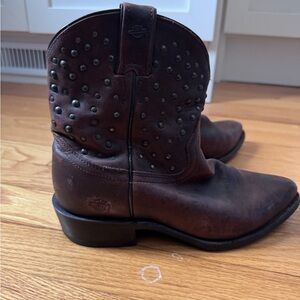 Harley-Davidson Brown Studded Cowboy Boots
